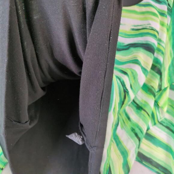 IN Studio Green Black Sheer Poncho Overlay Blouse Women's Plus Size 1X Boho Chic - Picture 9 of 10